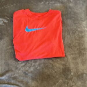 Nike Dri-Fit youth extra large orange shirt